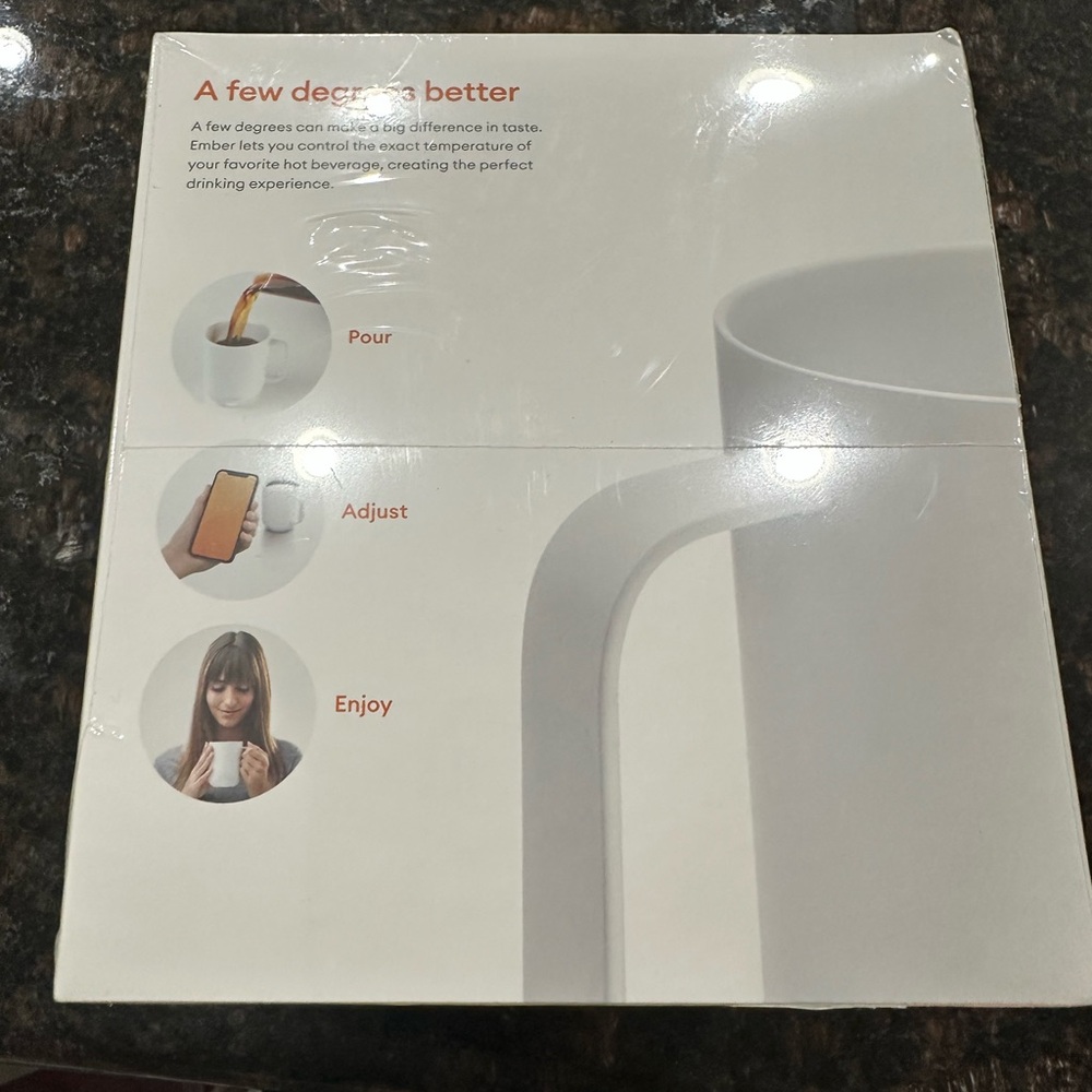 Ember White Temperature Control Mug Brand New in Box - Picture 2 of 5